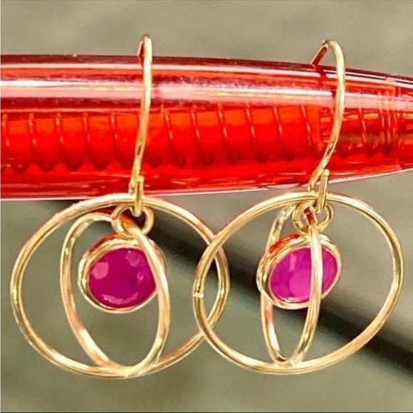 10k Yellow Gold 2 Carat Ruby Orbiting Dangle Saturn Spinning Drop Earrings - Picture 11 of 12